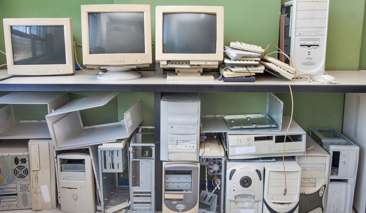 are computers from the 90s different